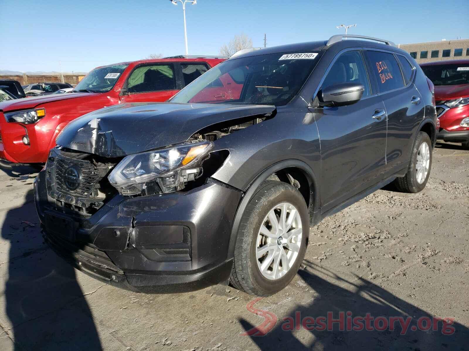 KNMAT2MV5JP527215 2018 NISSAN ROGUE