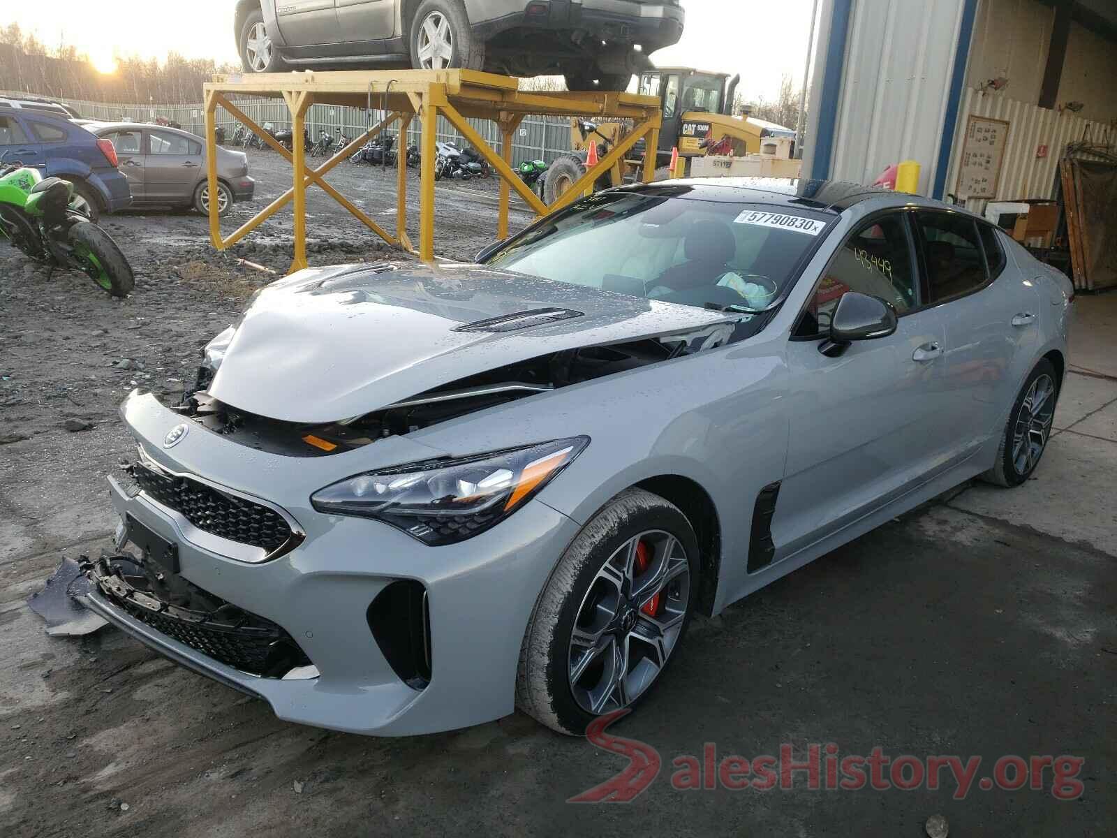 KNAE55LC6J6033333 2018 KIA STINGER