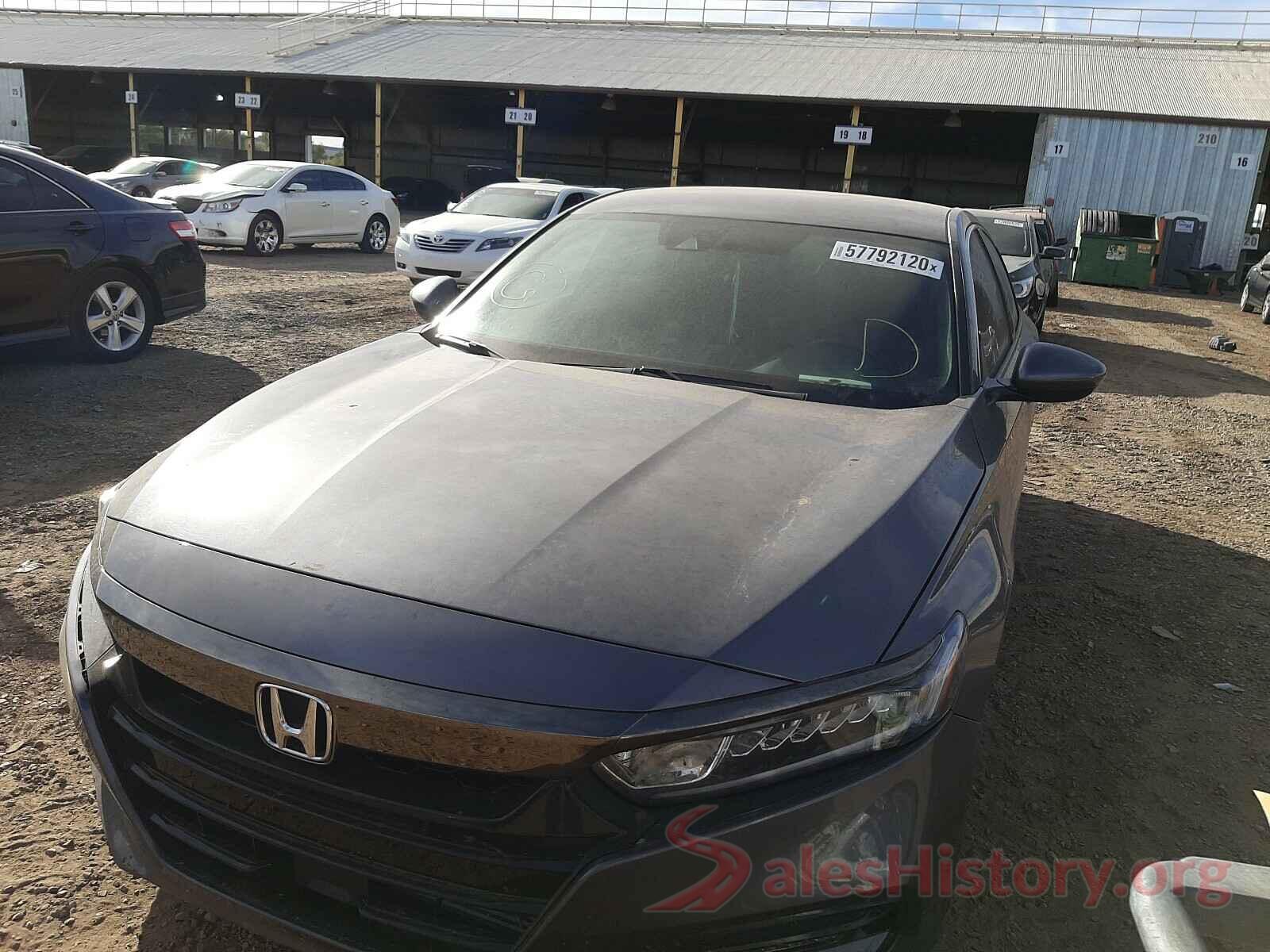 1HGCV1F30KA099262 2019 HONDA ACCORD