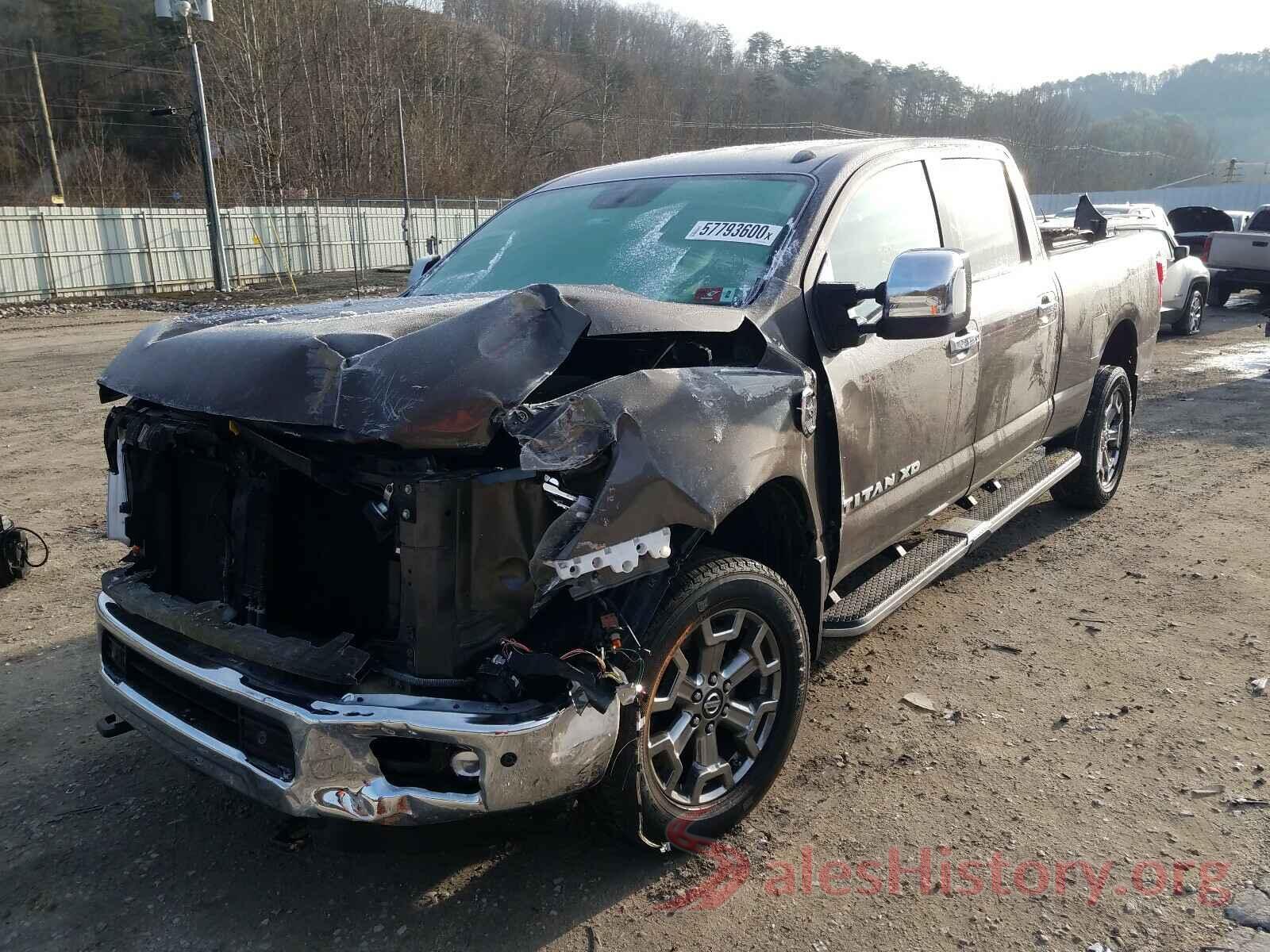 1N6AA1F44JN525274 2018 NISSAN TITAN