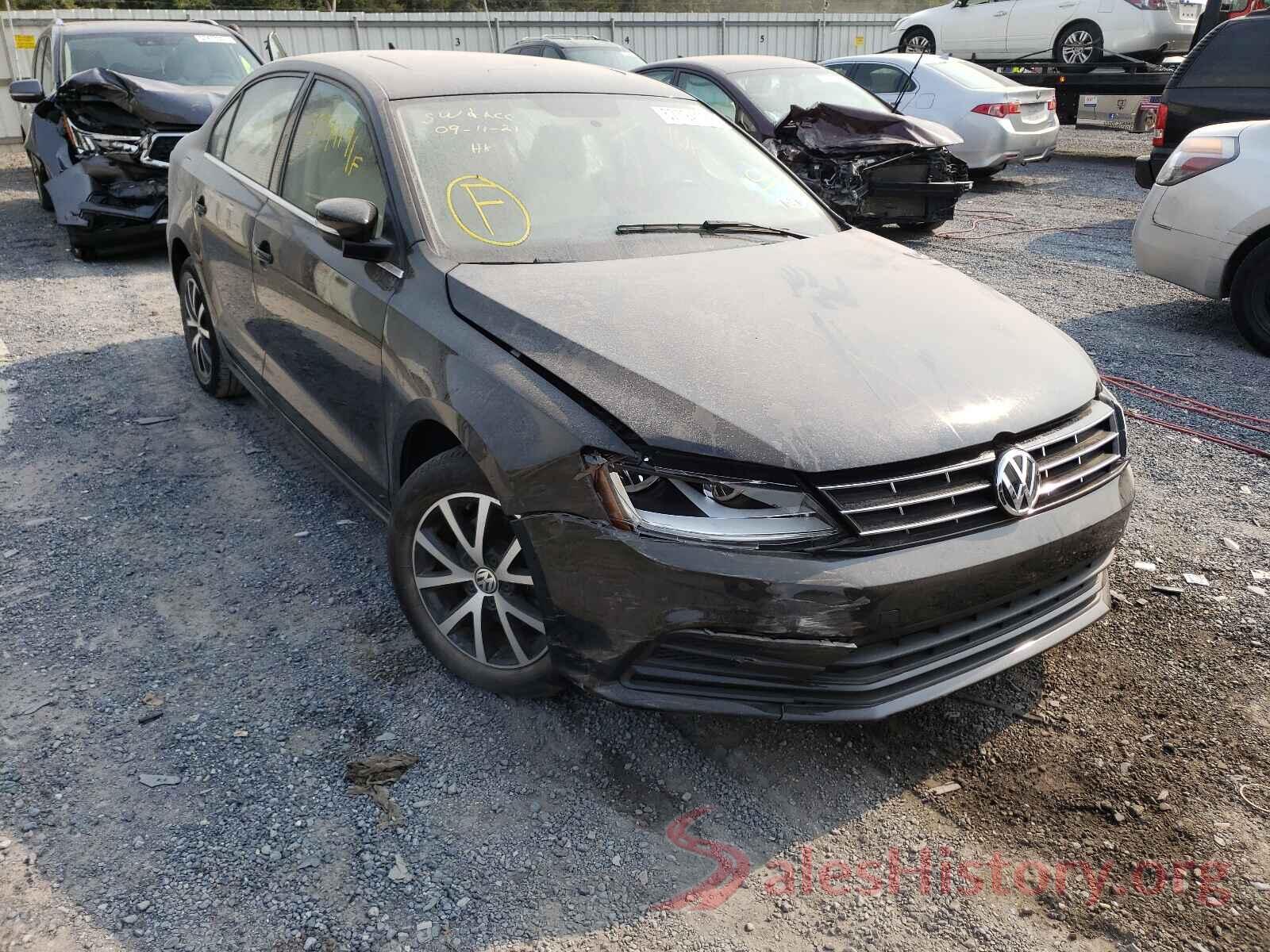 3VWDB7AJ5JM218068 2018 VOLKSWAGEN JETTA