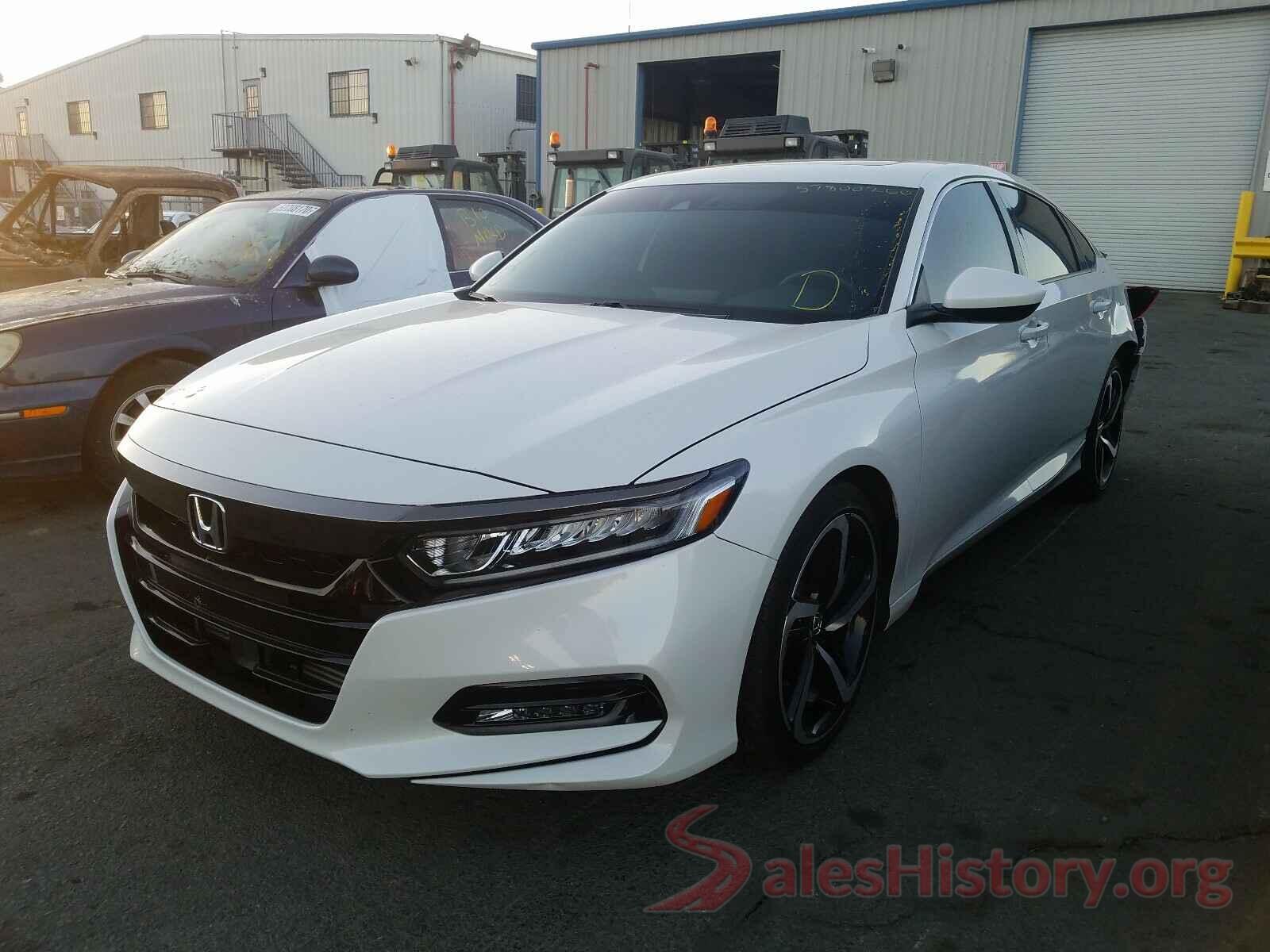 1HGCV2F32JA024633 2018 HONDA ACCORD