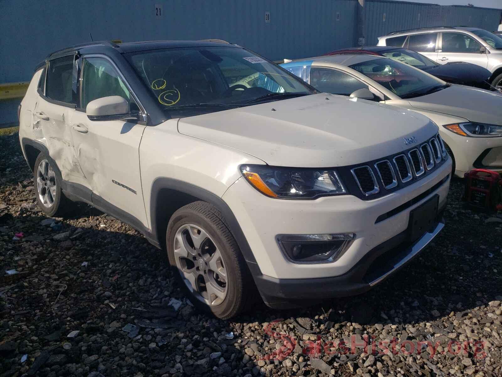 3C4NJDCB8JT222362 2018 JEEP COMPASS