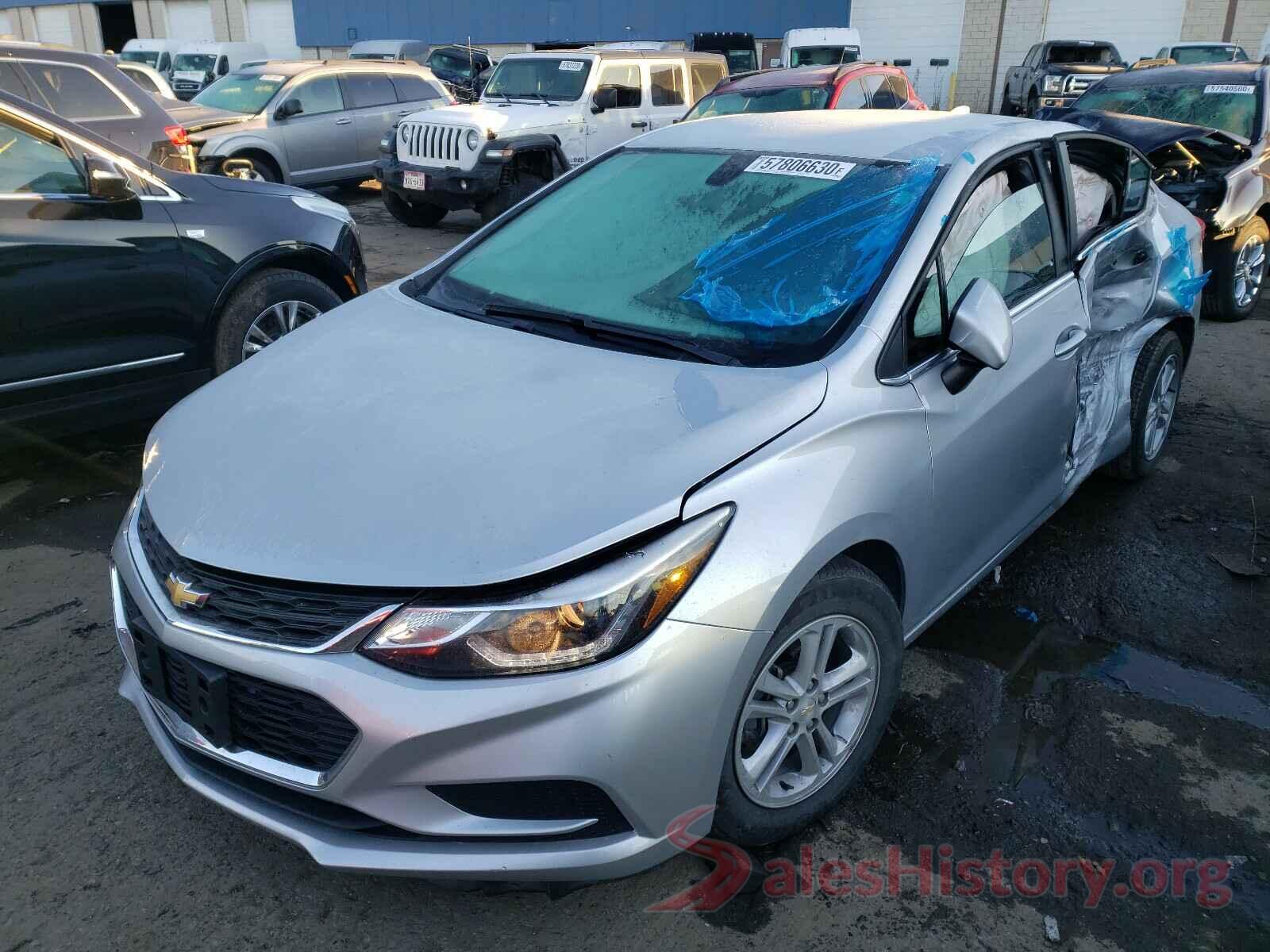 1G1BE5SM4J7175876 2018 CHEVROLET CRUZE