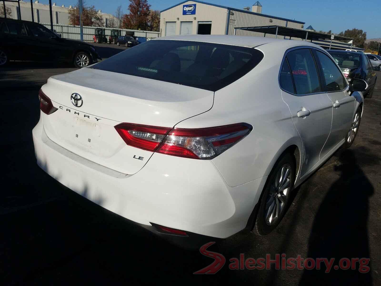 4T1B11HK5JU511842 2018 TOYOTA CAMRY