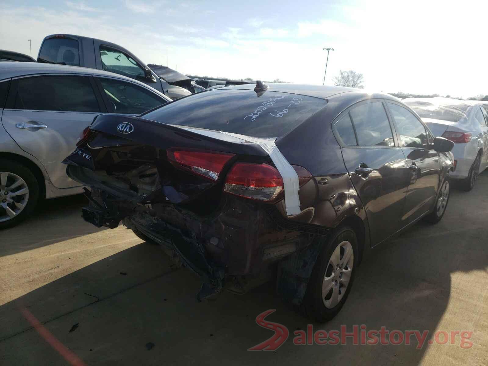 3KPFK4A7XJE187456 2018 KIA FORTE