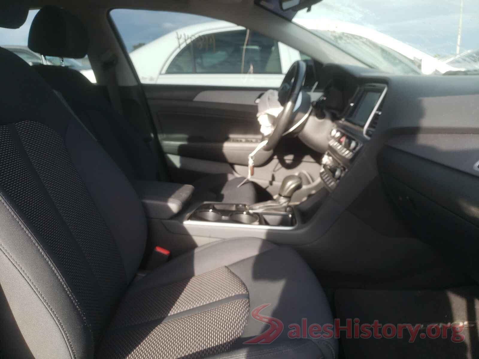 5NPE34AF5JH618586 2018 HYUNDAI SONATA