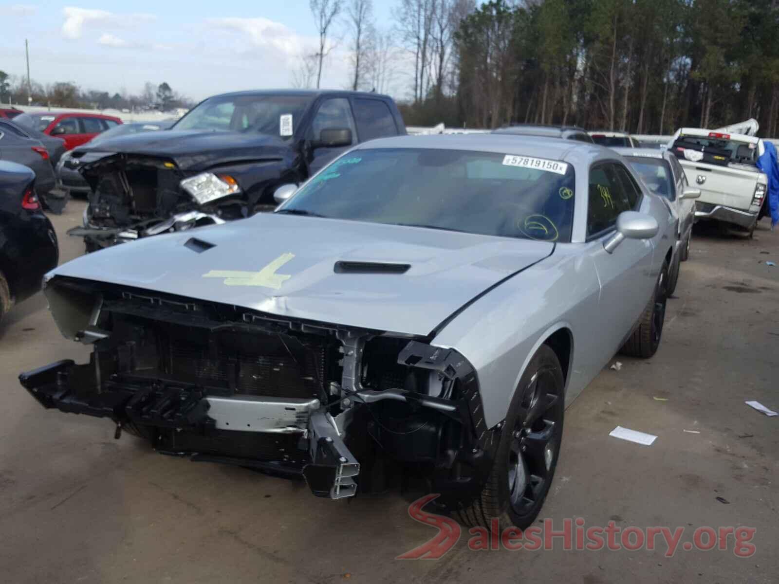 2C3CDZAG8LH227538 2020 DODGE CHALLENGER