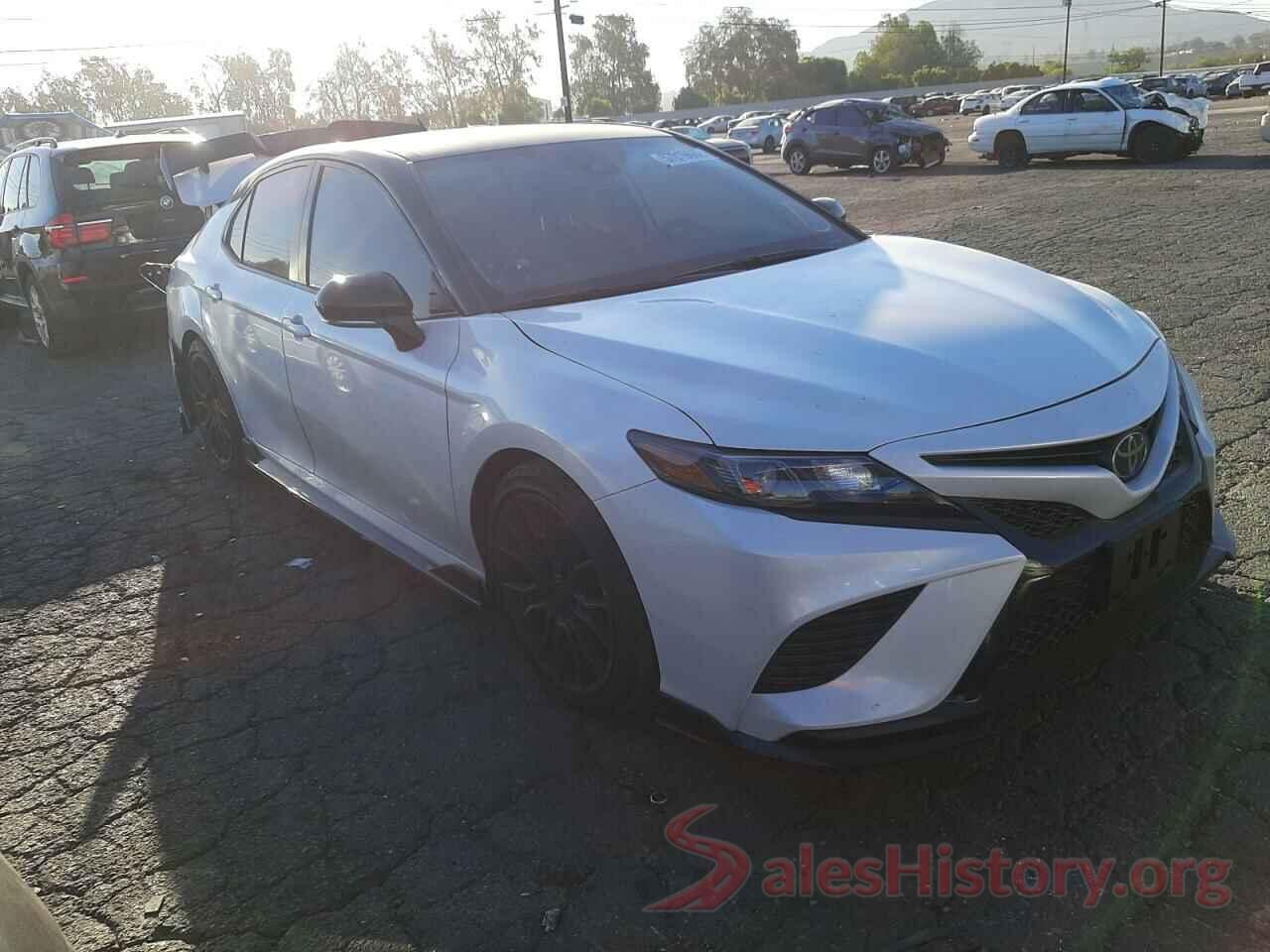 4T1KZ1AK9NU069687 2022 TOYOTA CAMRY