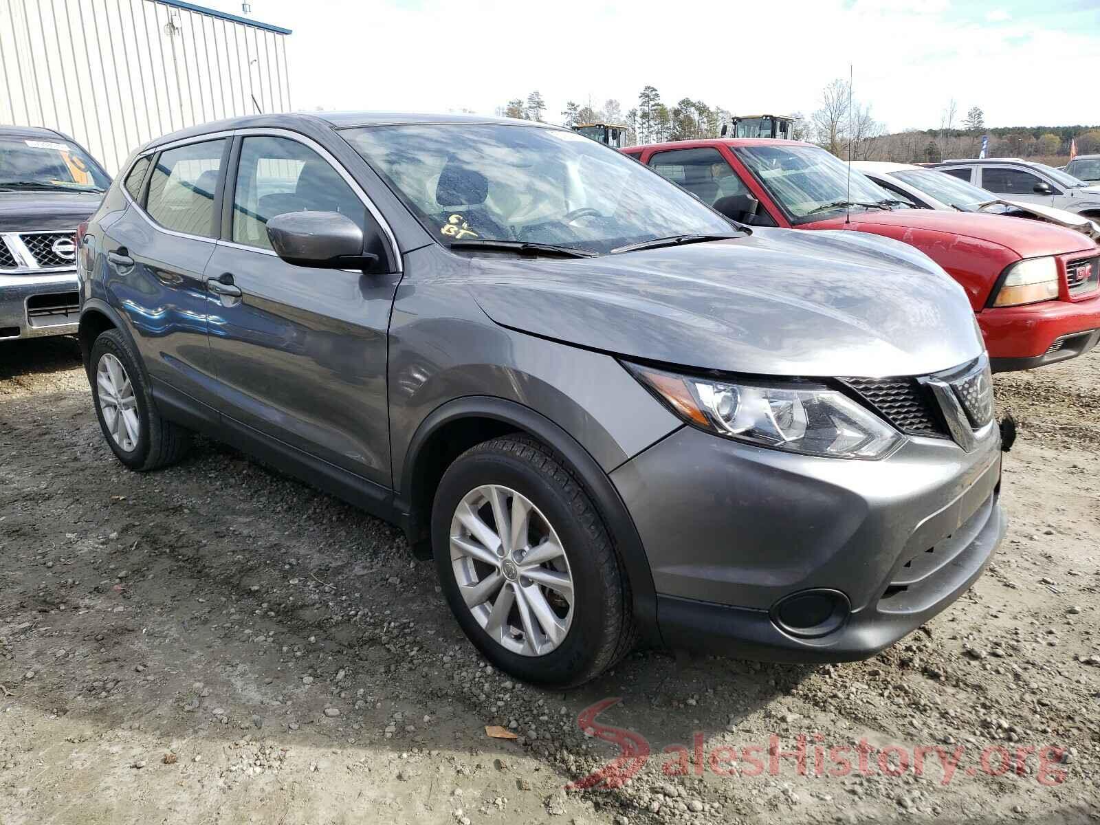 JN1BJ1CPXJW152079 2018 NISSAN ROGUE