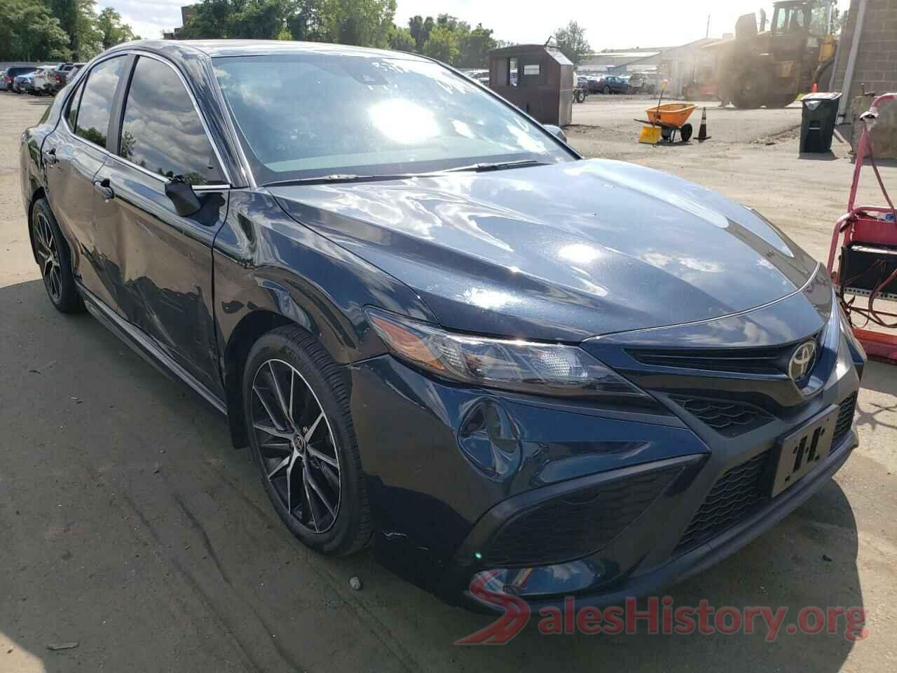 4T1G11BKXMU037602 2021 TOYOTA CAMRY