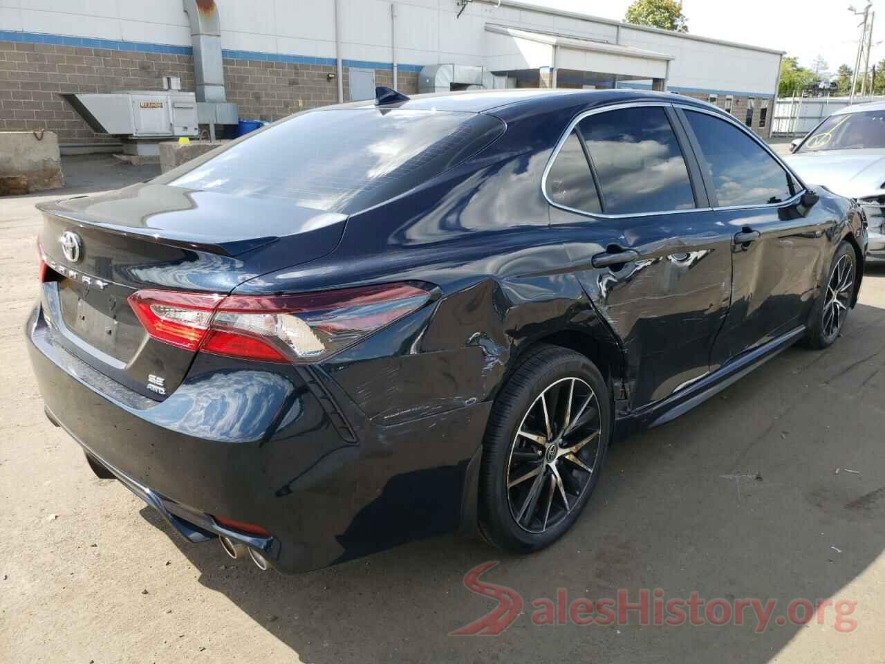 4T1G11BKXMU037602 2021 TOYOTA CAMRY