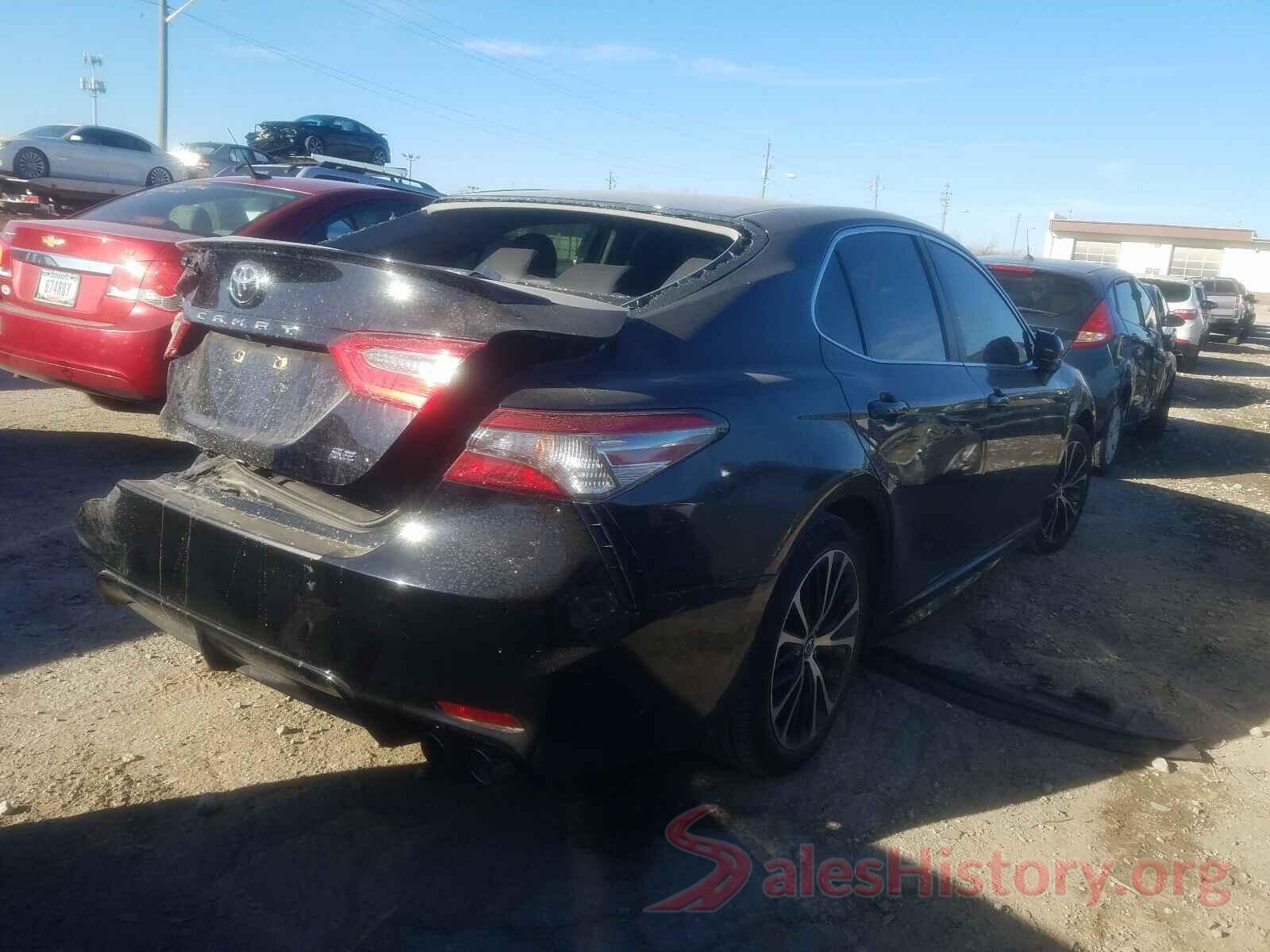 4T1B11HK4JU583003 2018 TOYOTA CAMRY