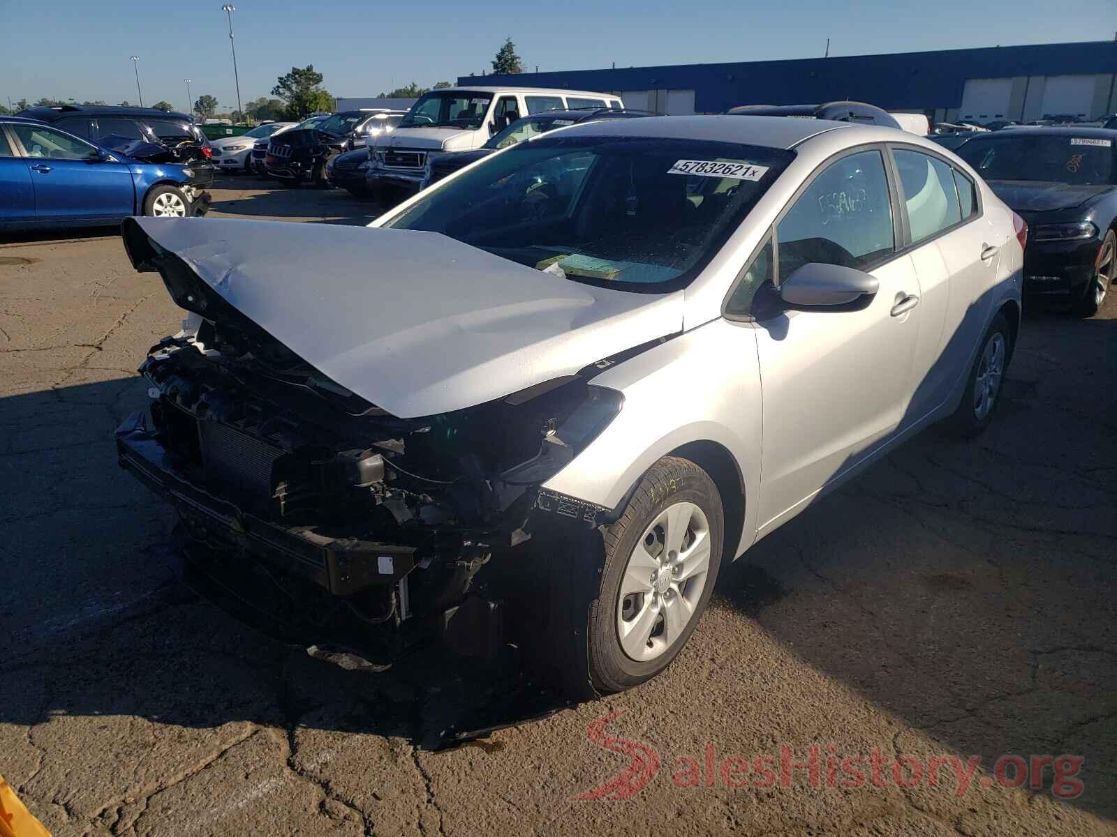 3KPFK4A7XHE121287 2017 KIA FORTE