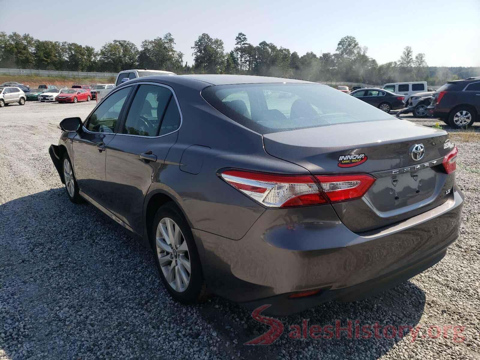 4T1B11HK2JU104576 2018 TOYOTA CAMRY