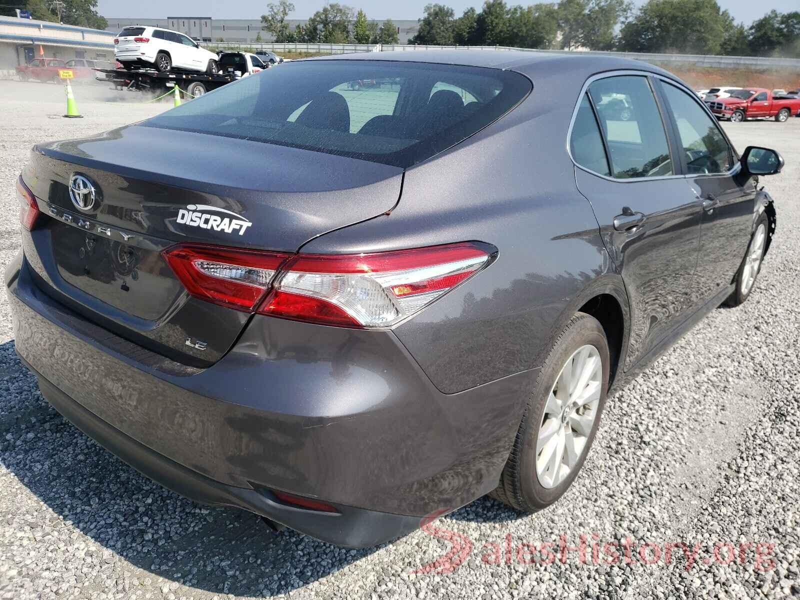 4T1B11HK2JU104576 2018 TOYOTA CAMRY