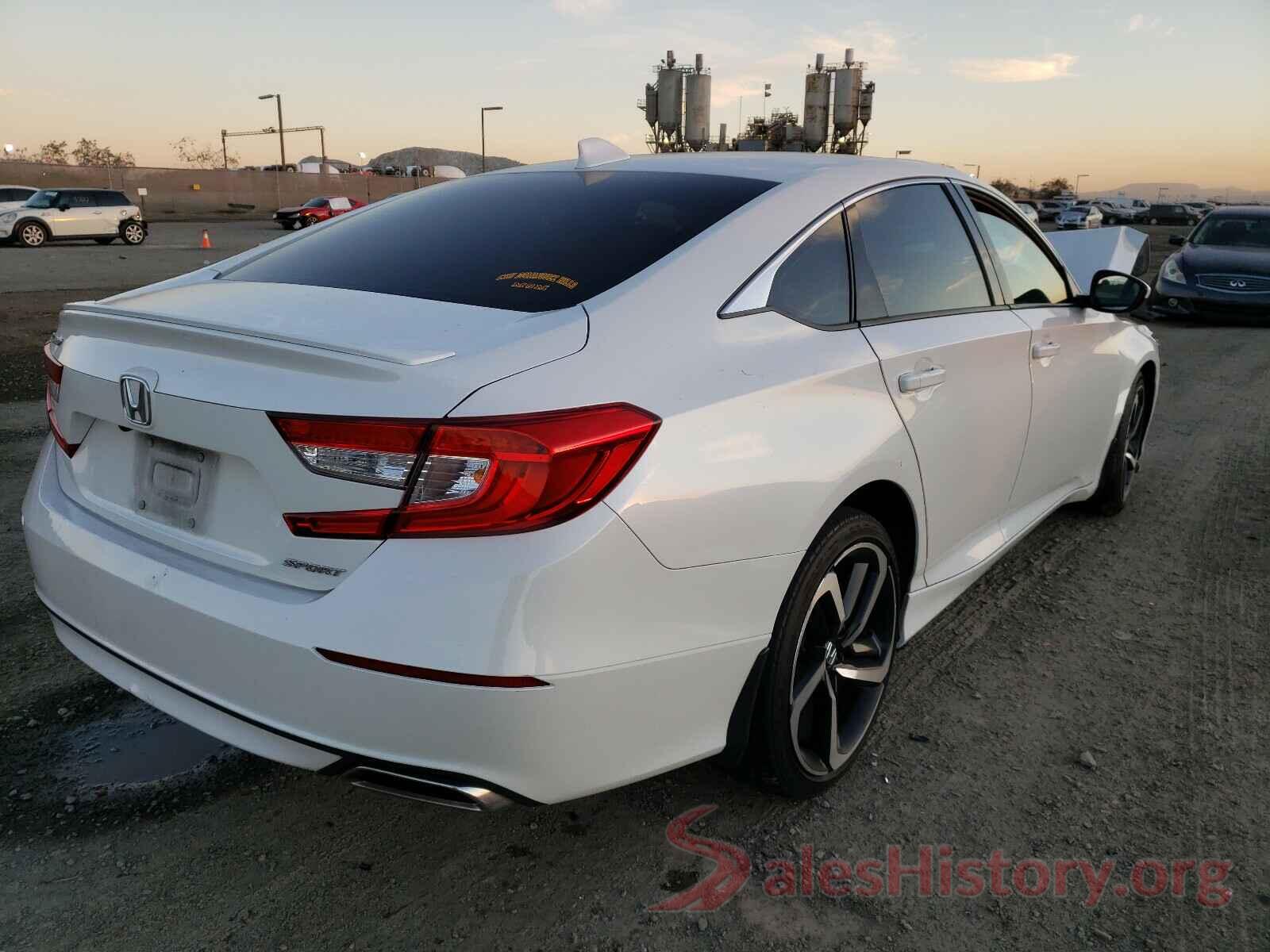 1HGCV1F30JA051811 2018 HONDA ACCORD