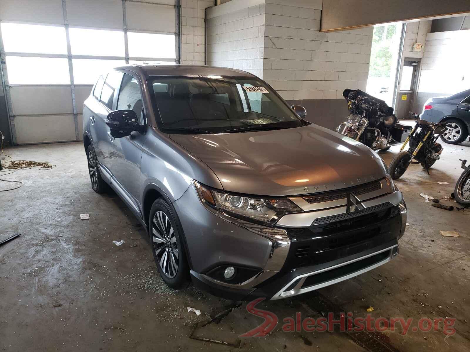 JA4AD3A36LZ003501 2020 MITSUBISHI OUTLANDER