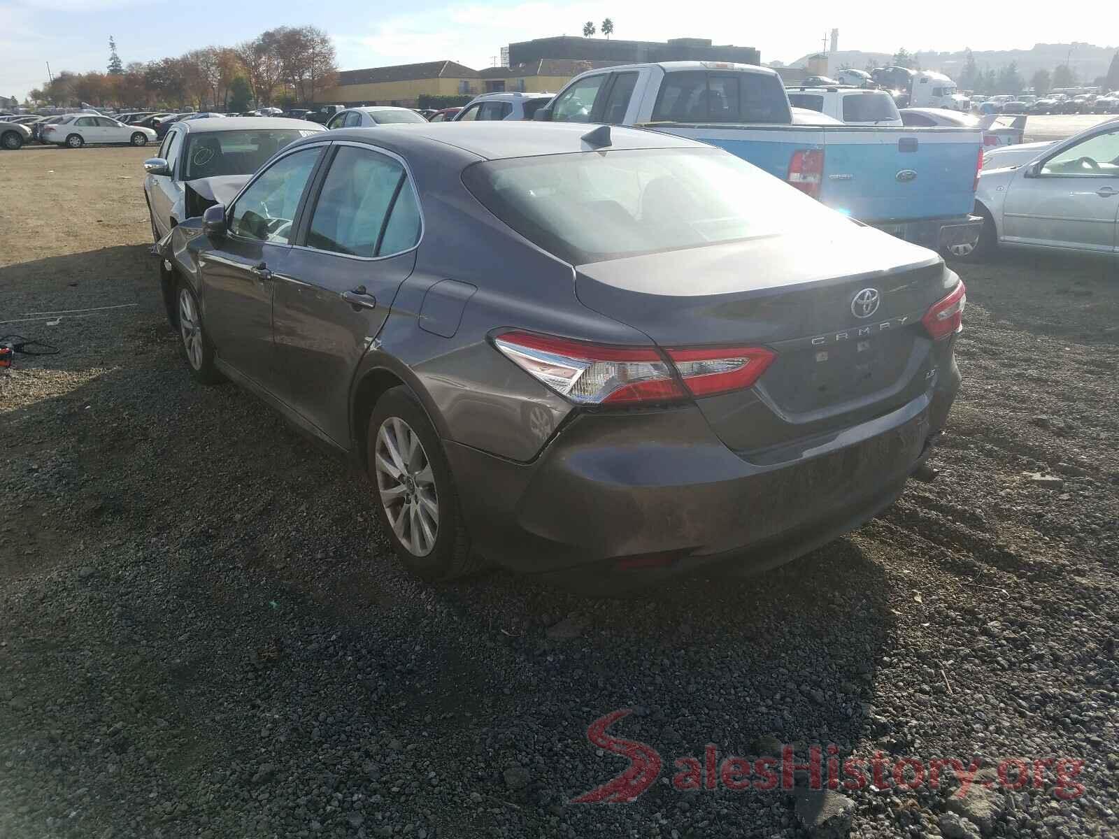 4T1B11HK0KU744044 2019 TOYOTA CAMRY