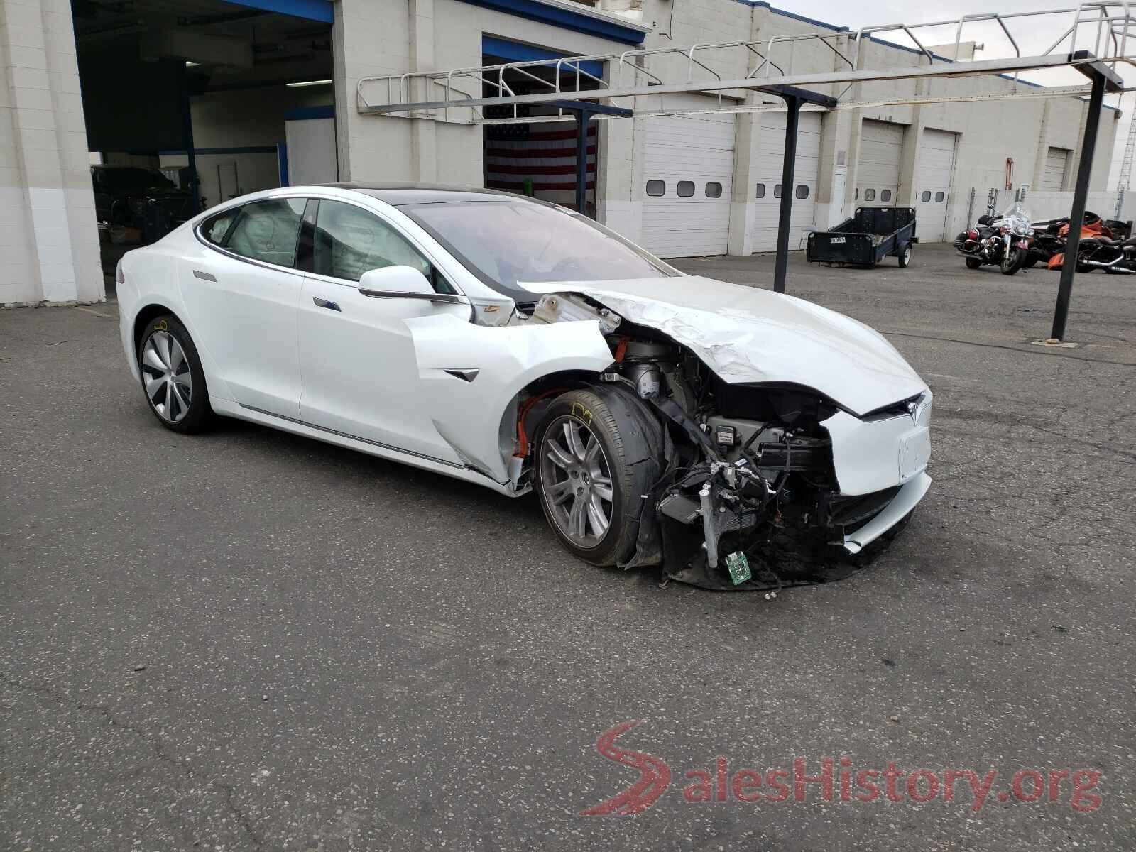 5YJSA1E26LF385415 2020 TESLA MODEL S