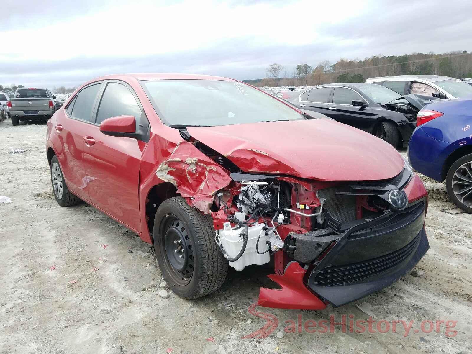 2T1BURHE6JC106803 2018 TOYOTA COROLLA