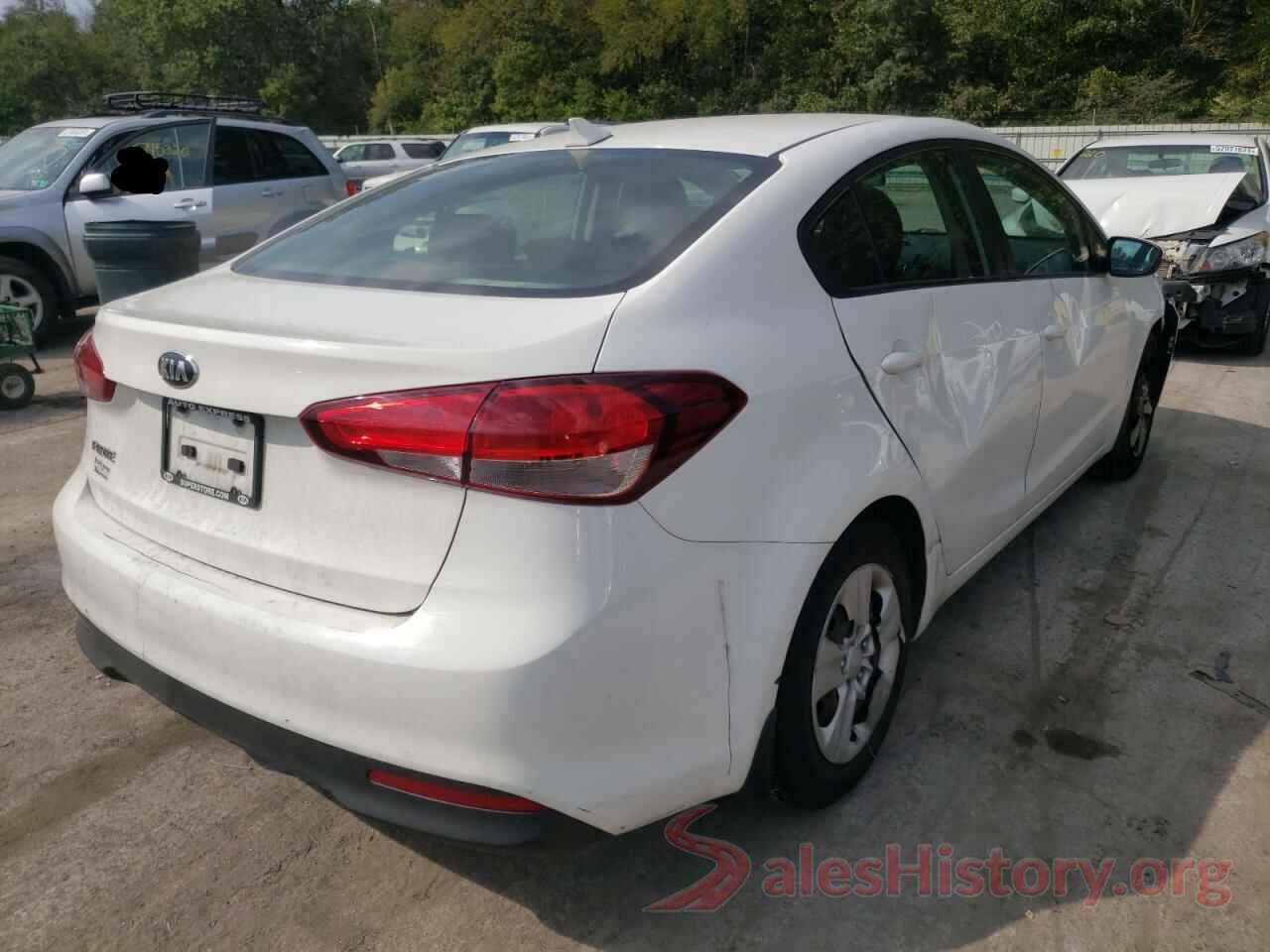 3KPFK4A71HE130461 2017 KIA FORTE