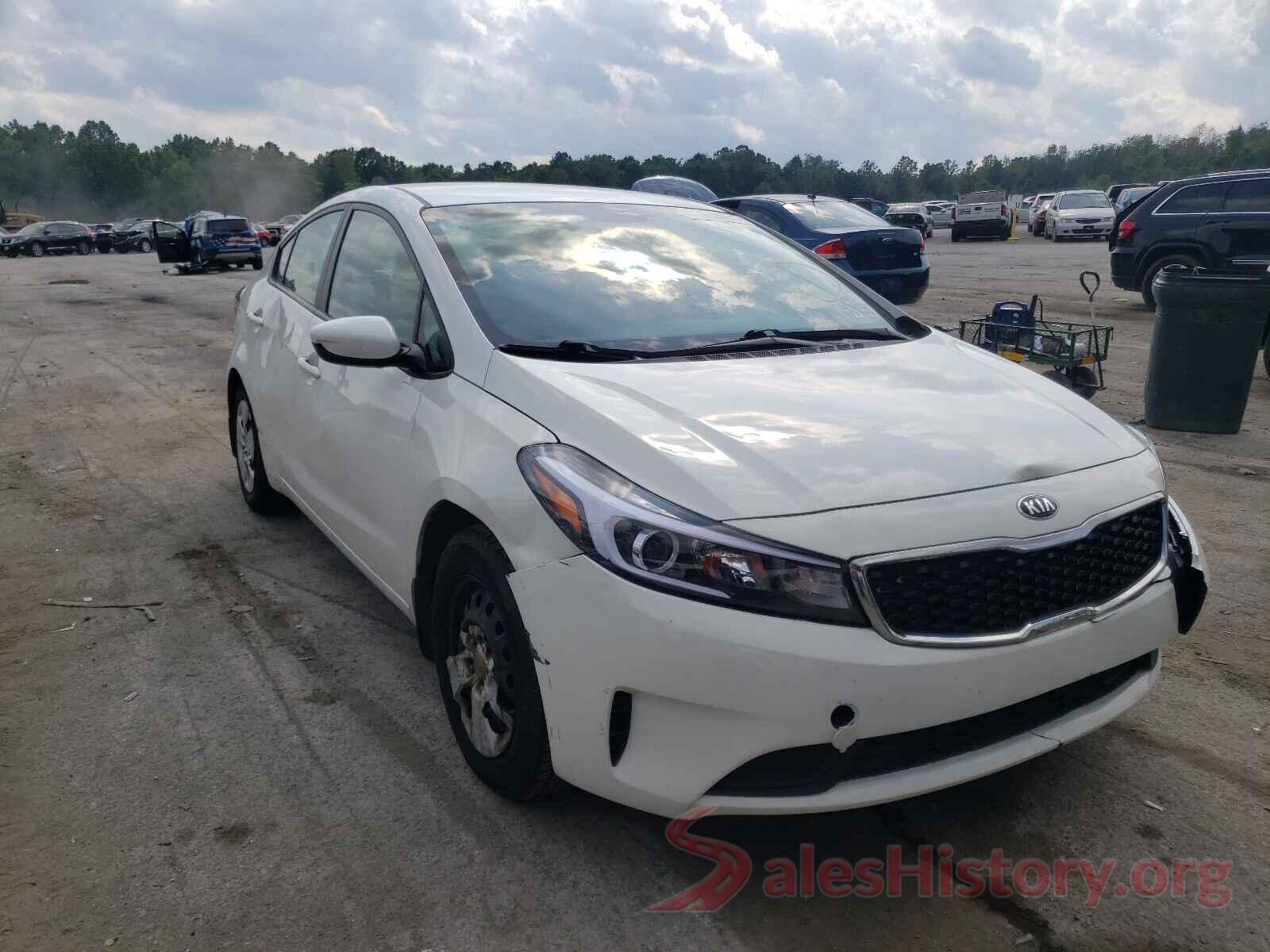 3KPFK4A71HE130461 2017 KIA FORTE