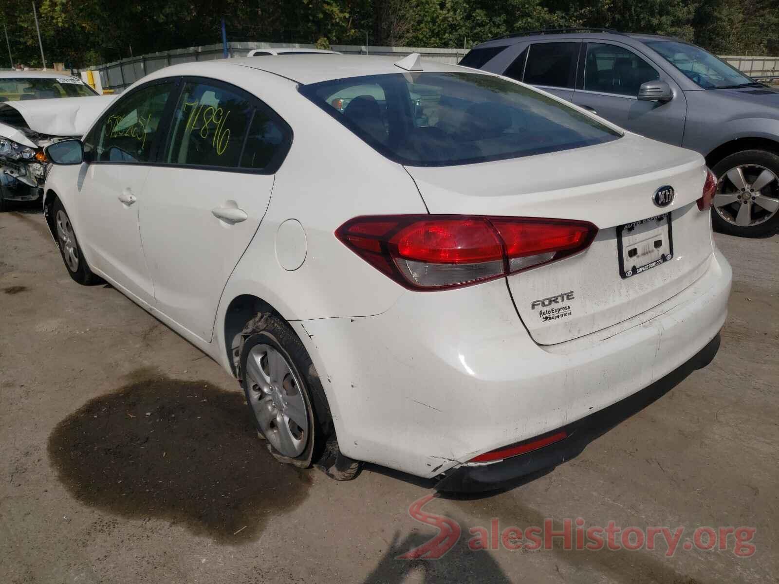 3KPFK4A71HE130461 2017 KIA FORTE