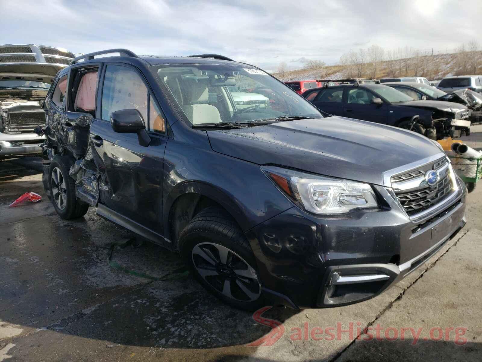 JF2SJAGC5JH538032 2018 SUBARU FORESTER