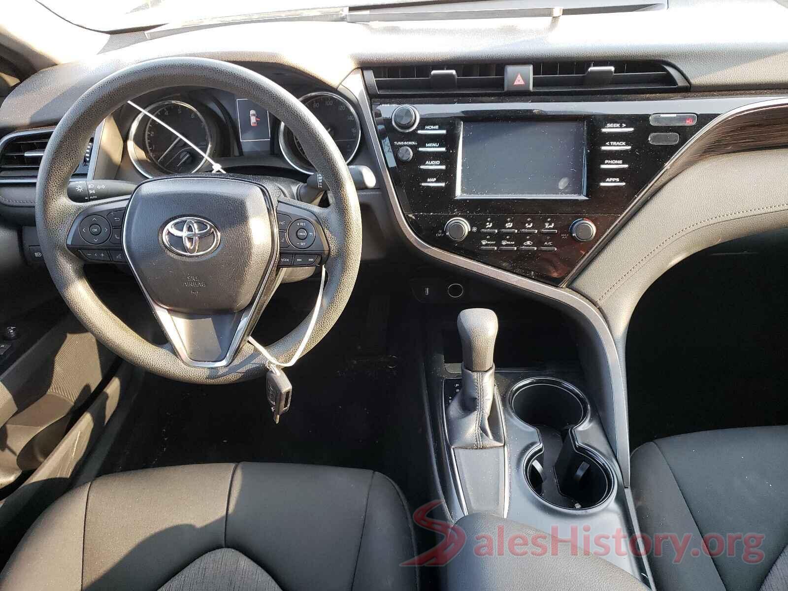 4T1B11HK4KU683975 2019 TOYOTA CAMRY