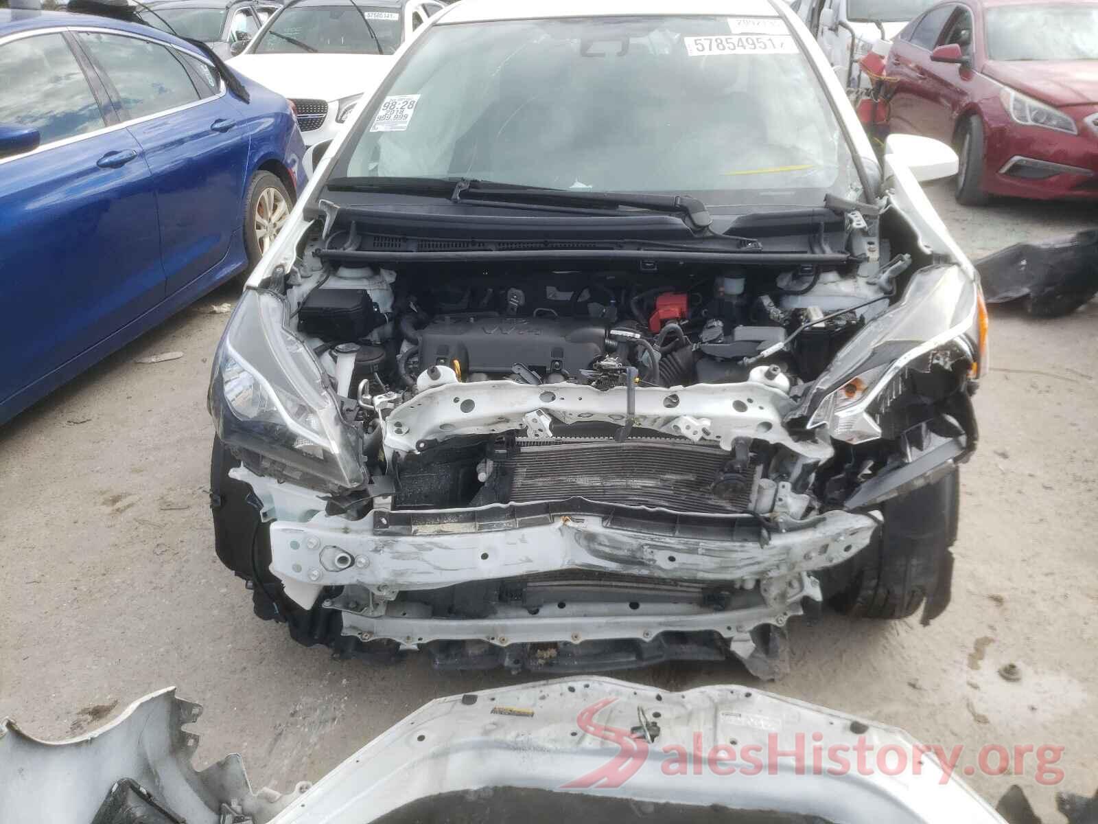 VNKJTUD38JA090928 2018 TOYOTA YARIS