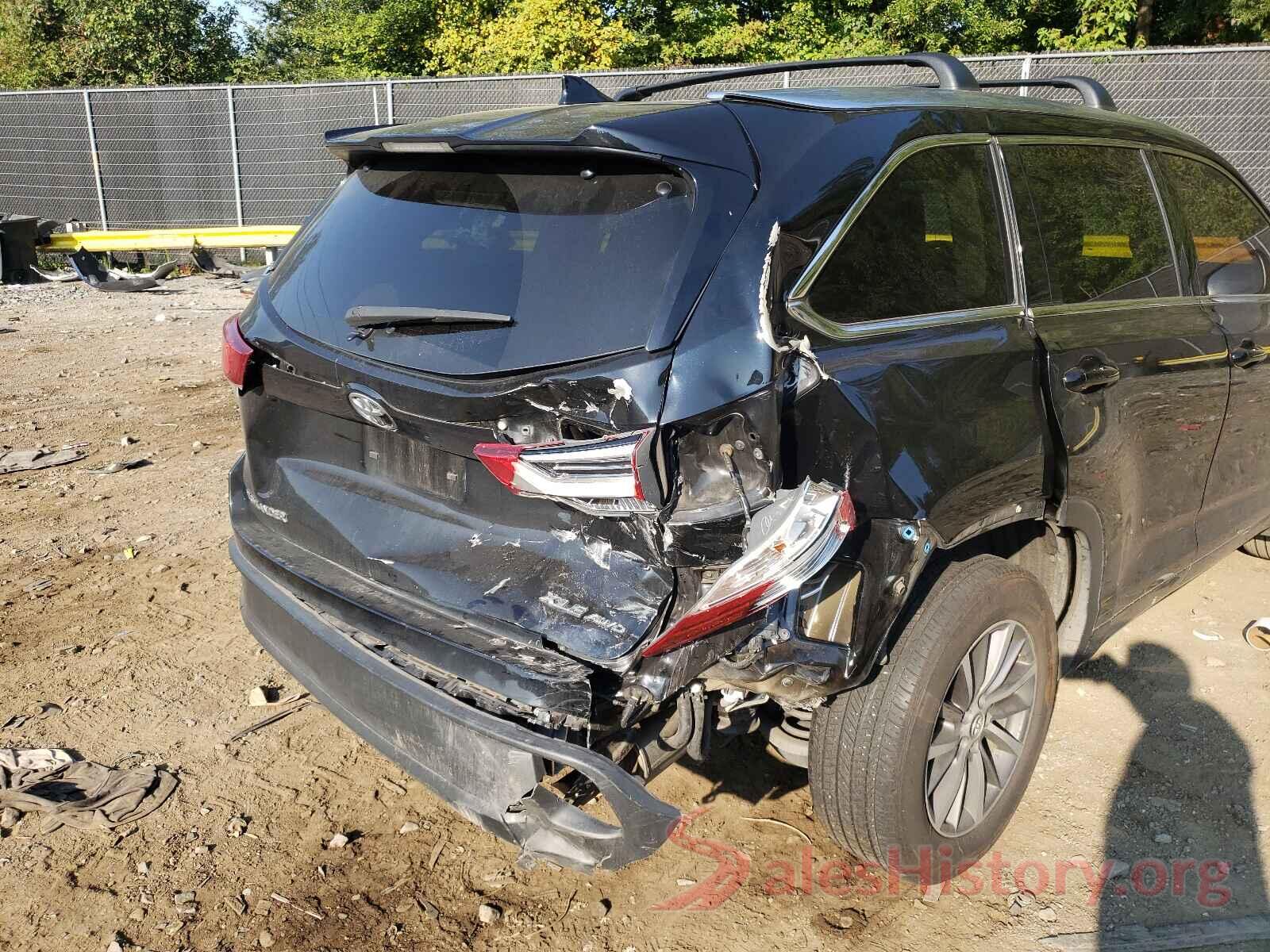 5TDJZRFH3HS395439 2017 TOYOTA HIGHLANDER