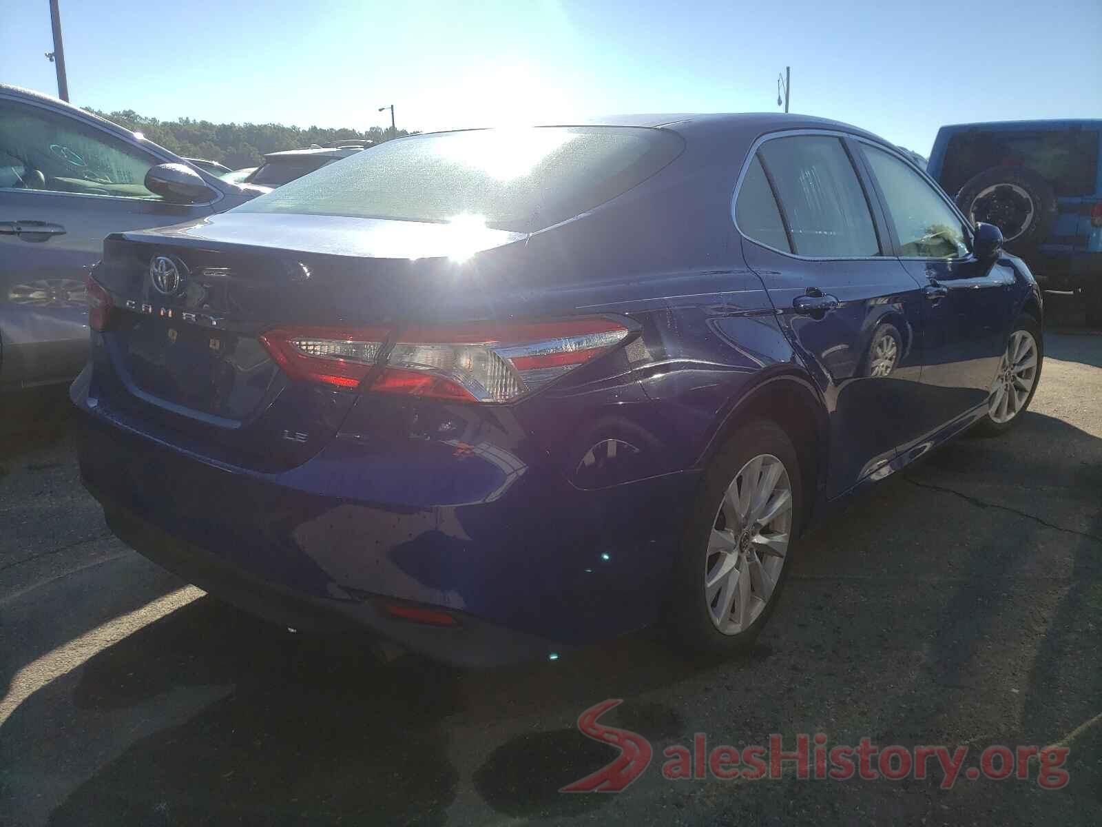 JTNB11HK8J3032806 2018 TOYOTA CAMRY