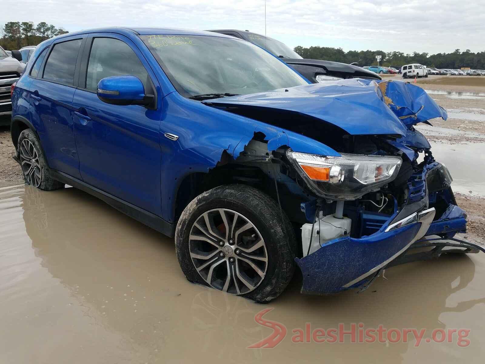 JA4AP3AW1JU002252 2018 MITSUBISHI OUTLANDER