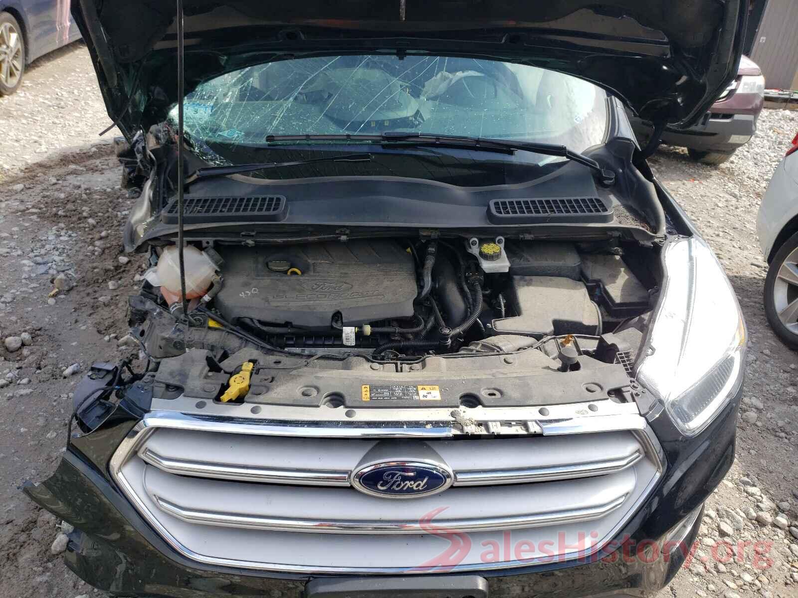 1FMCU9GD3JUD11555 2018 FORD ESCAPE