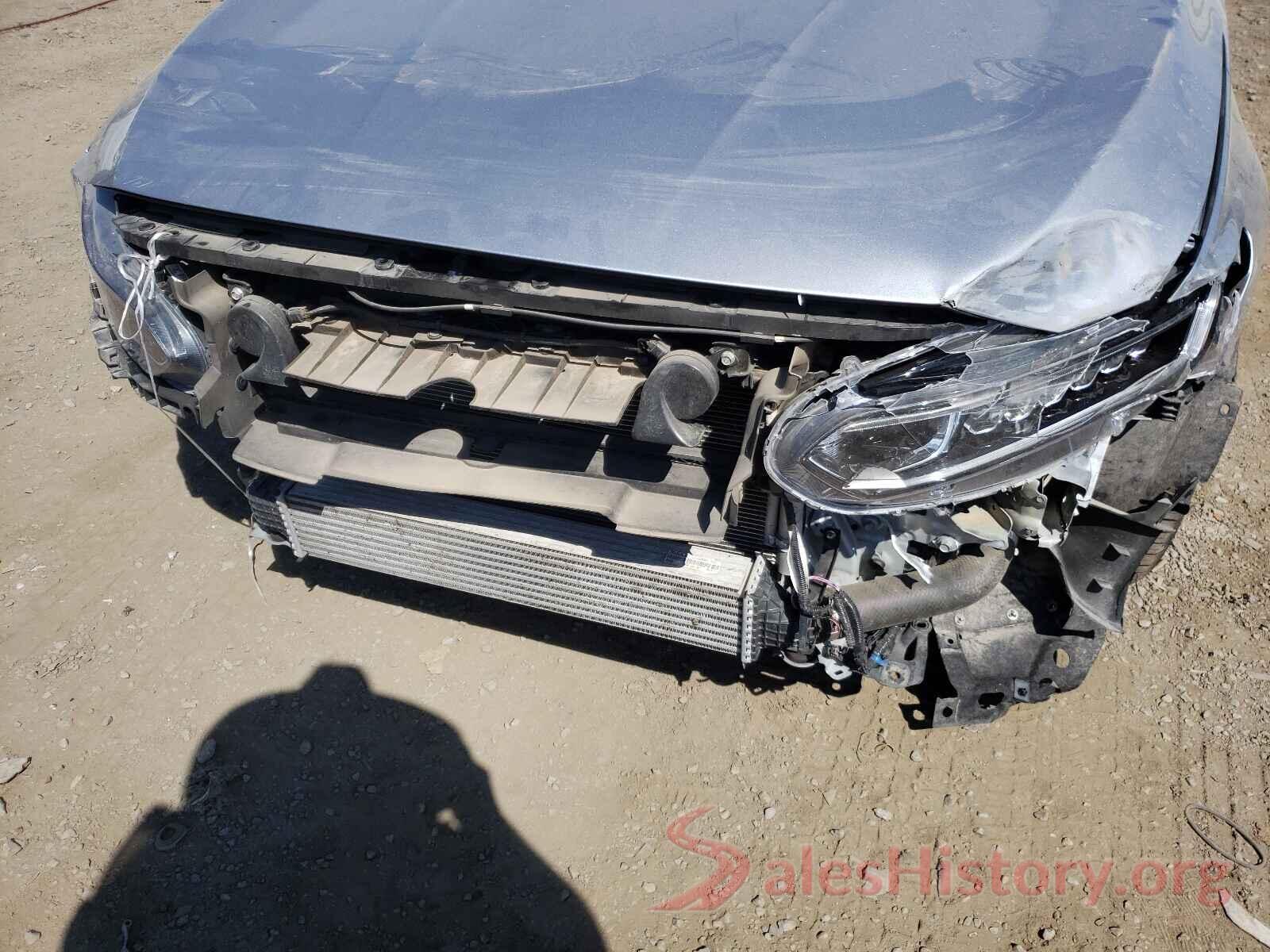 1HGCV1F1XJA085639 2018 HONDA ACCORD