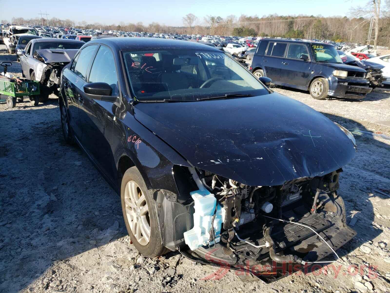 3VW2B7AJ7JM229970 2018 VOLKSWAGEN JETTA