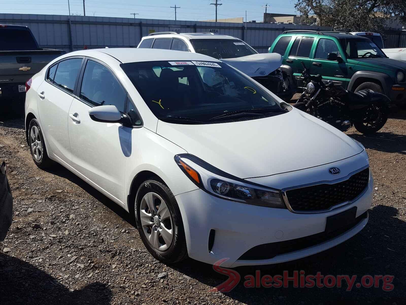 3KPFK4A79HE119207 2017 KIA FORTE