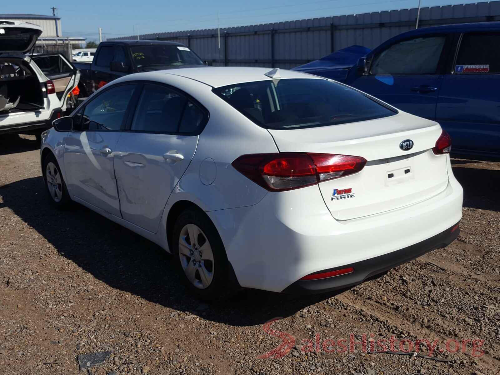 3KPFK4A79HE119207 2017 KIA FORTE