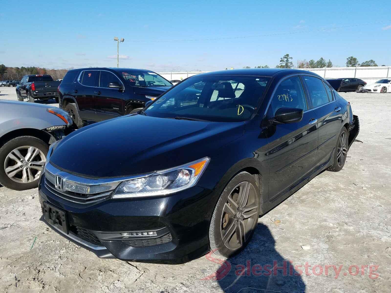 1HGCR2F19HA015943 2017 HONDA ACCORD