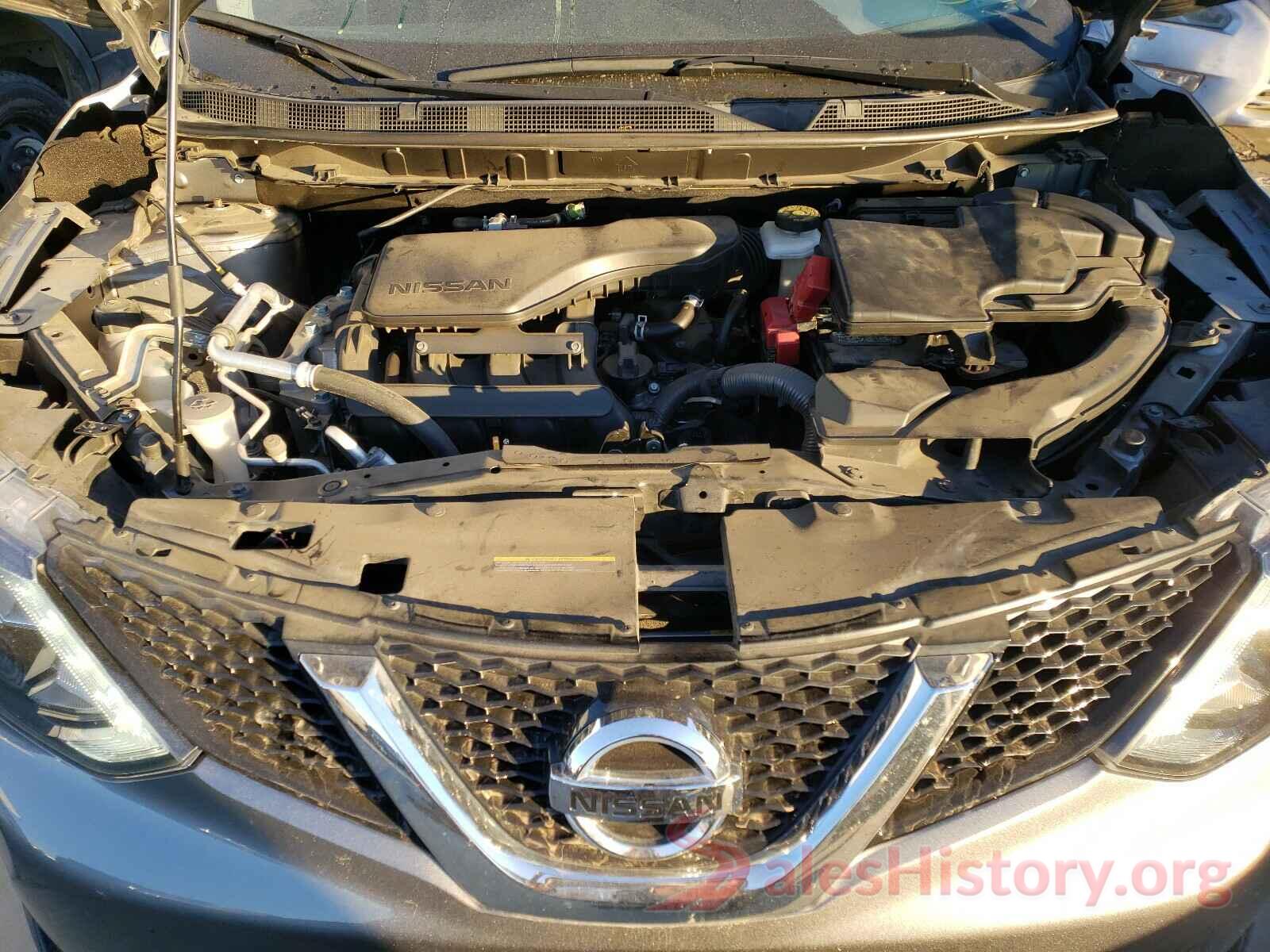 JN1BJ1CP3JW102673 2018 NISSAN ROGUE