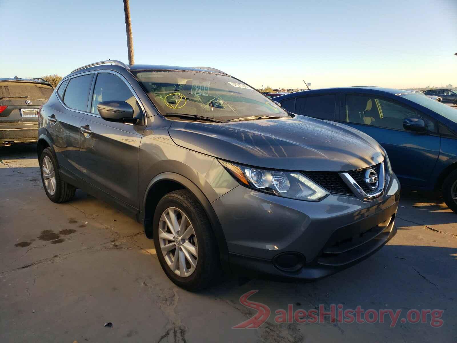 JN1BJ1CP3JW102673 2018 NISSAN ROGUE