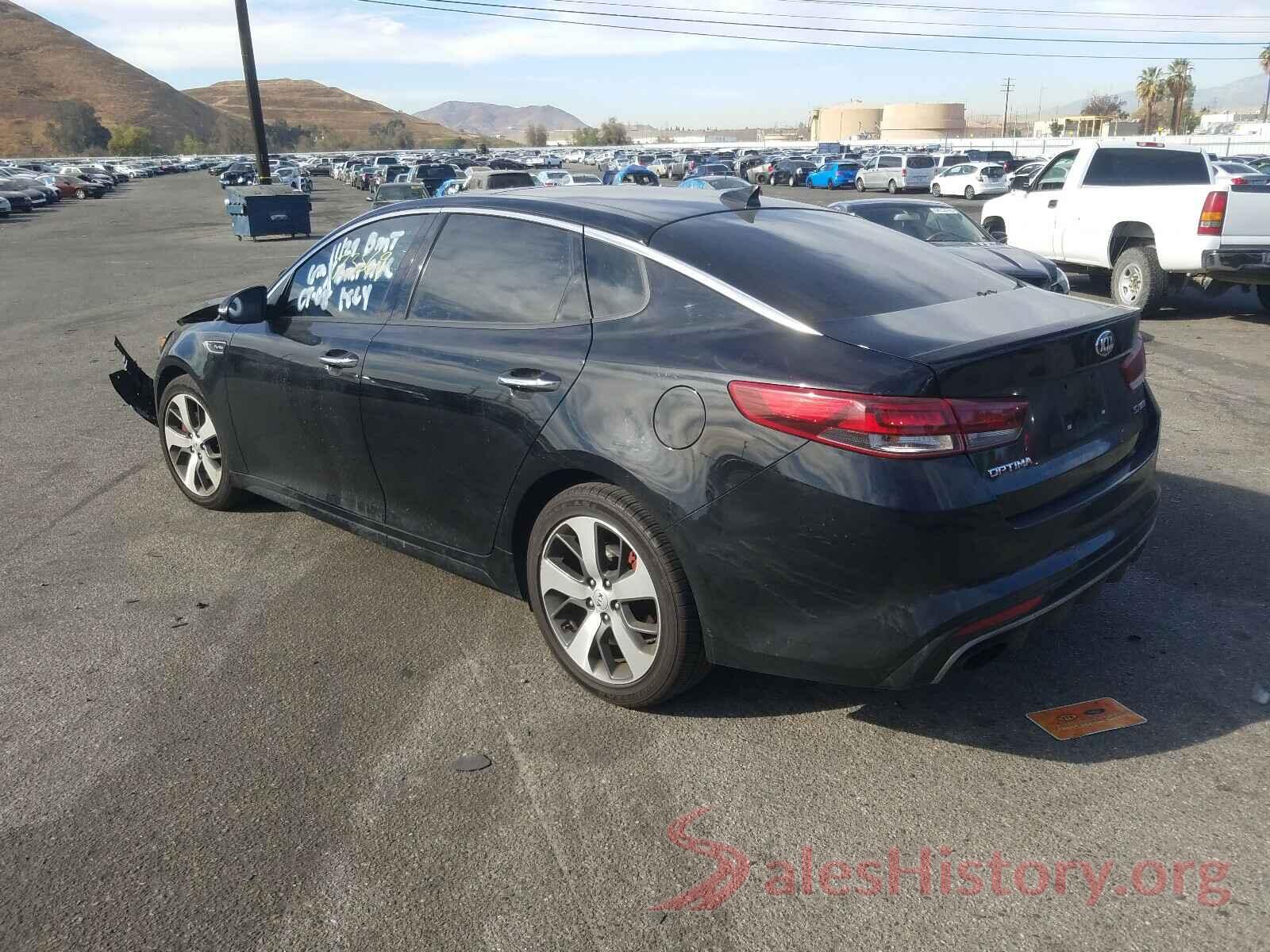 5XXGW4L24HG136563 2017 KIA OPTIMA