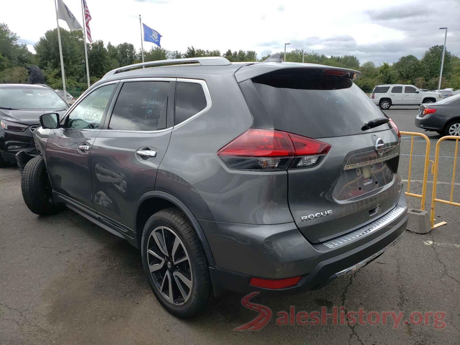 JN8AT2MV8JW323972 2018 NISSAN ROGUE