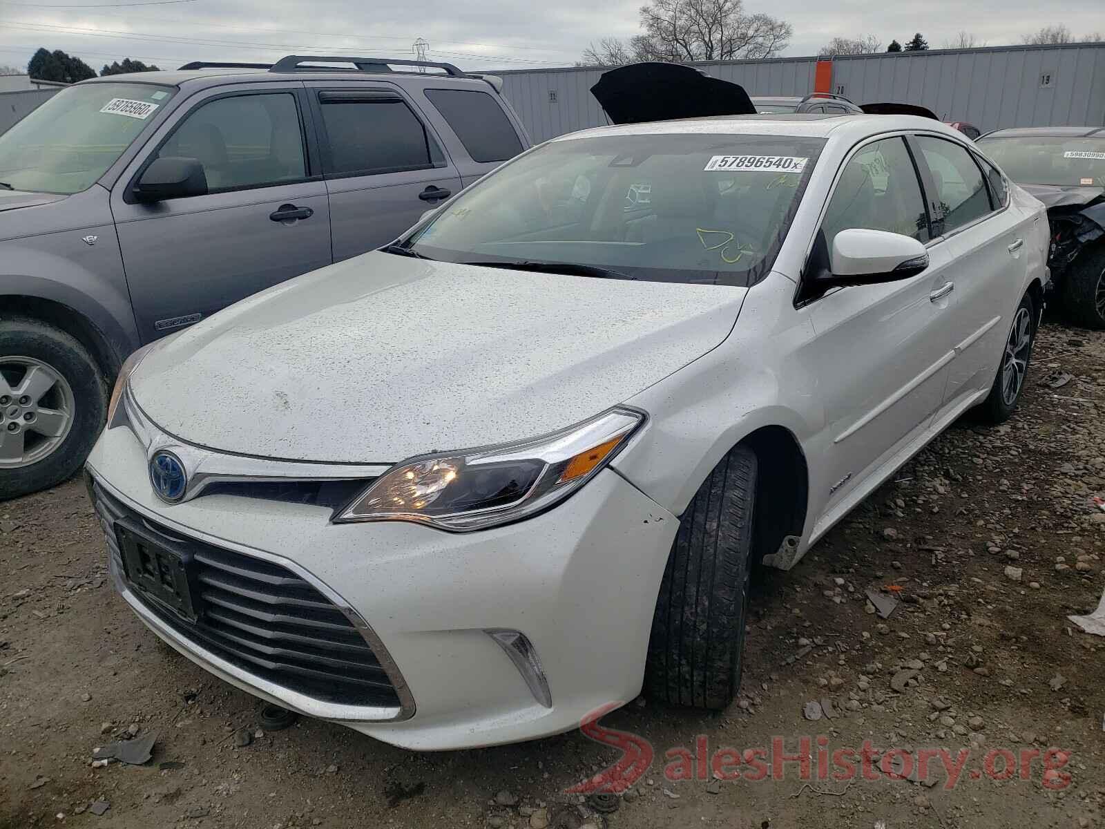 4T1BD1EB6JU061842 2018 TOYOTA AVALON