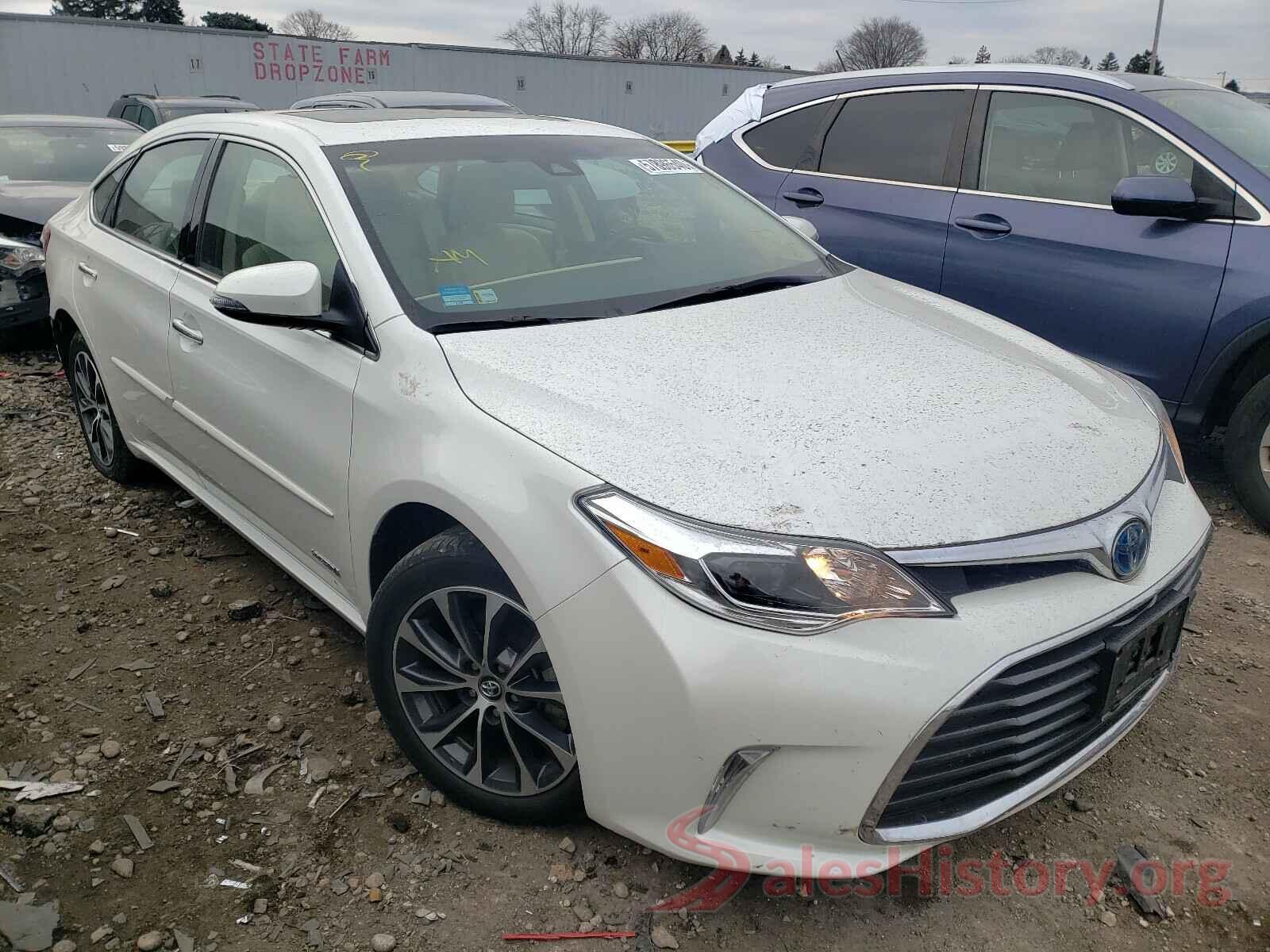 4T1BD1EB6JU061842 2018 TOYOTA AVALON