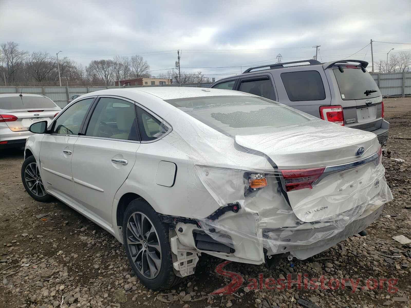 4T1BD1EB6JU061842 2018 TOYOTA AVALON