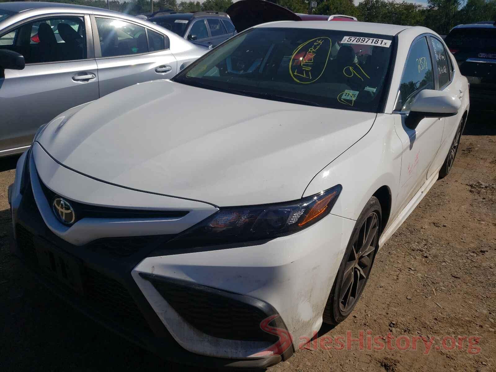 4T1G11AK8MU403204 2021 TOYOTA CAMRY