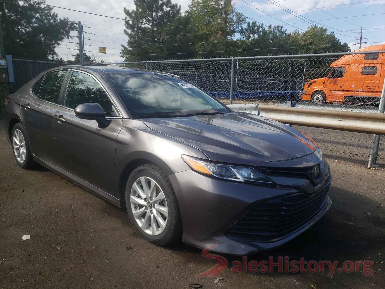 4T1B11HK3KU243777 2019 TOYOTA CAMRY