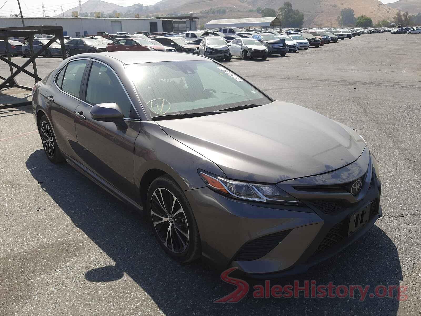 4T1B11HK0KU801679 2019 TOYOTA CAMRY